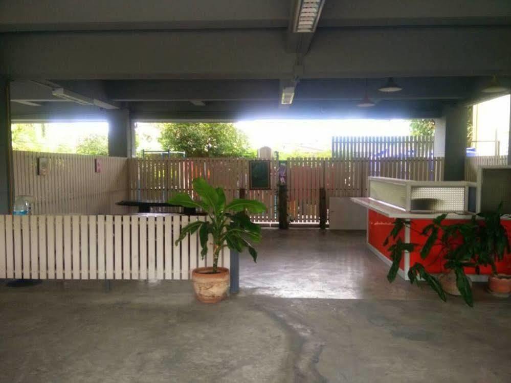 Pc Place Pattaya Exterior photo